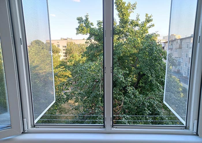 Особливості скління і розташування вікон в однокімнатній квартирі